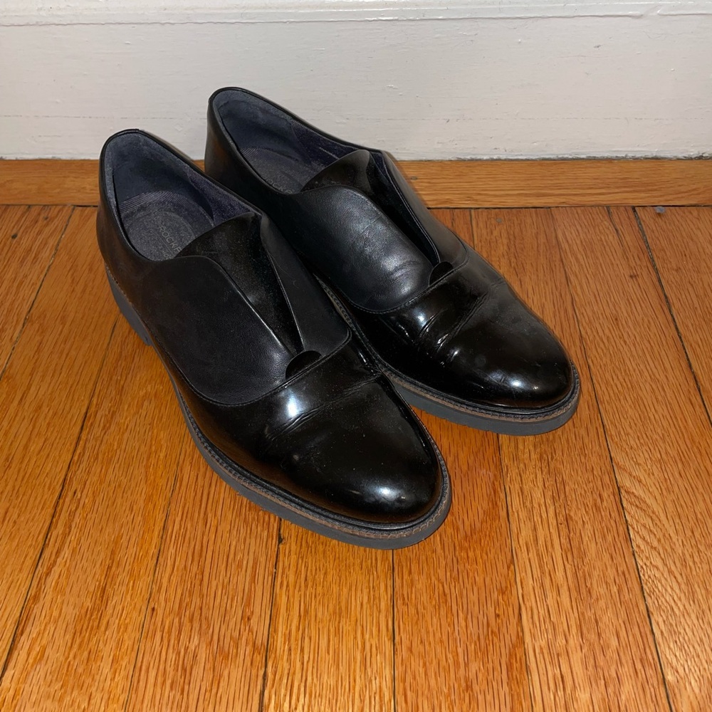 Rockport Women’s Oxford Slip-on Loafer